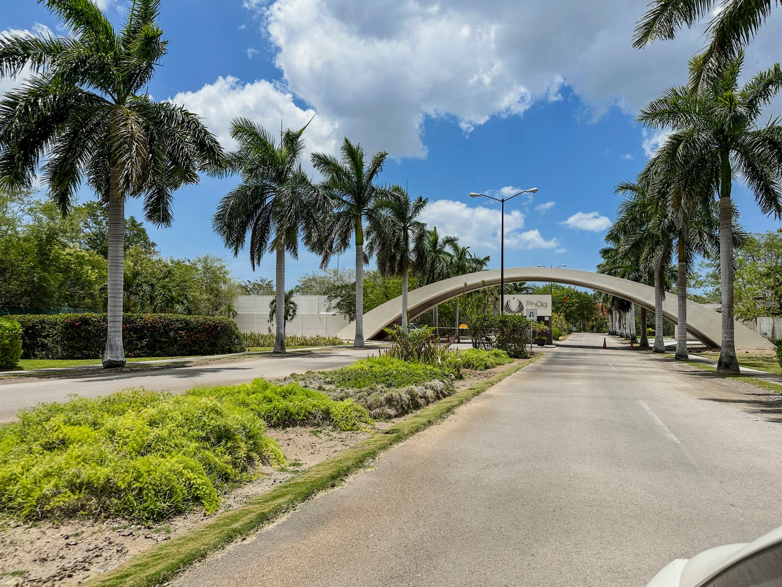 1780-Terreno-en-venta-de-2000-metros-cuadrados-en-el-norte-de-Merida-Phula-Dzidzilche (2).jpg